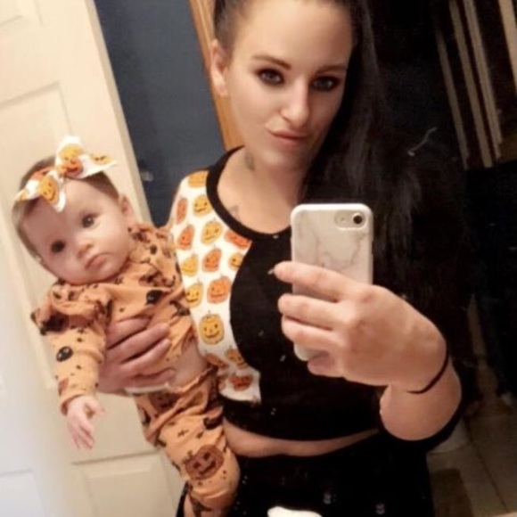 Meet your Posher, Amanda - Picture 1 of 1